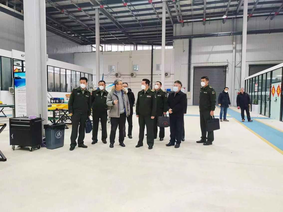 青岛警备区领导一行至澎湃海洋探索技术公司考察调研